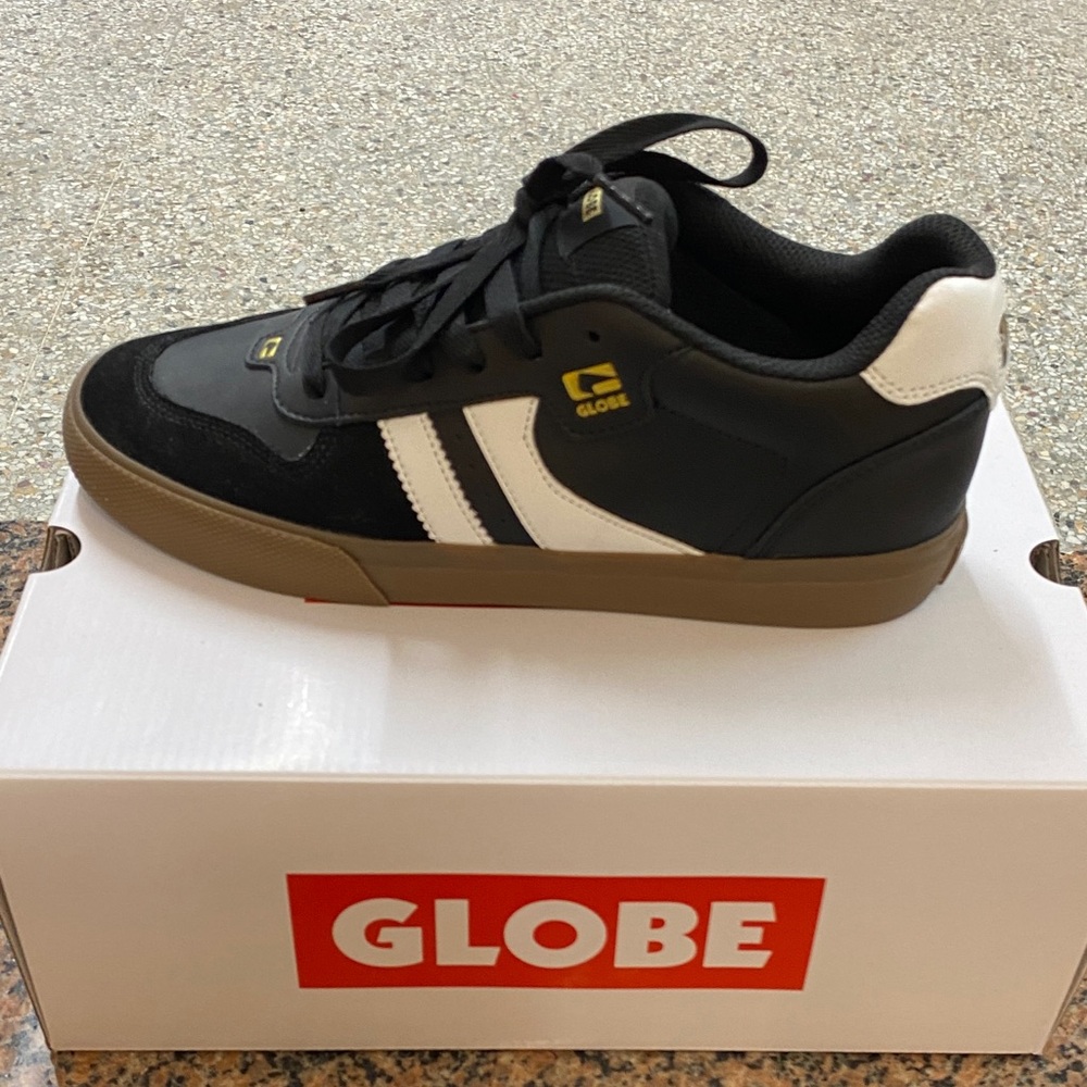 Globe - Encore -2